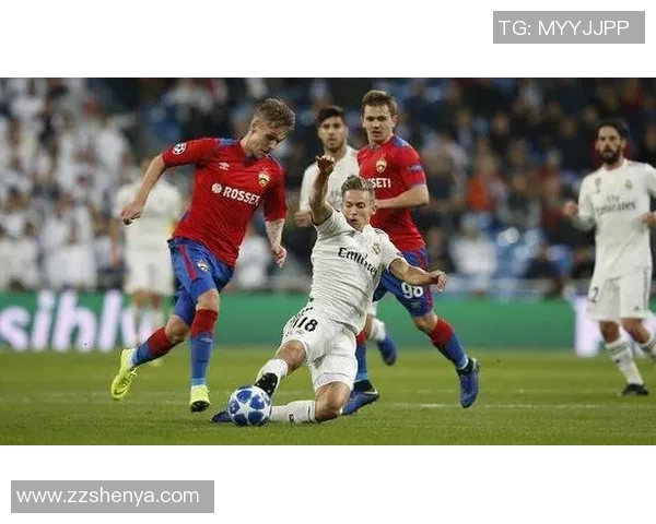 埃尔夫斯堡与赫根的精彩对决揭示了足球战术的博弈与激情 埃尔夫斯堡与赫根的精彩对决揭示了足球战术的博弈与激情